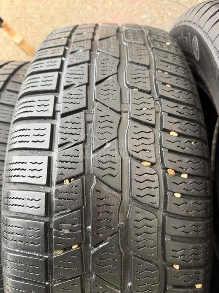 Continental 215/60 R16 Zimska