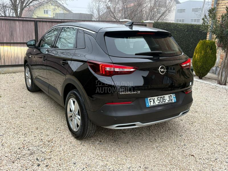 Opel Grandland X 