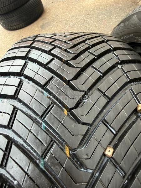 Continental 225/50 R18 Sve sezone