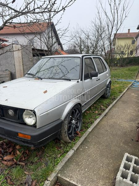 Volkswagen Golf 2 