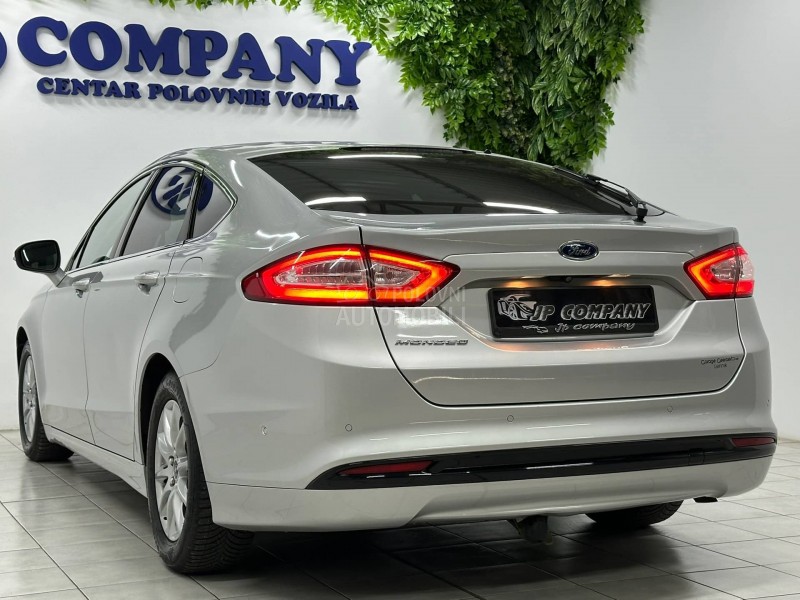 Ford Mondeo 1.5 TDCI TITANIUM