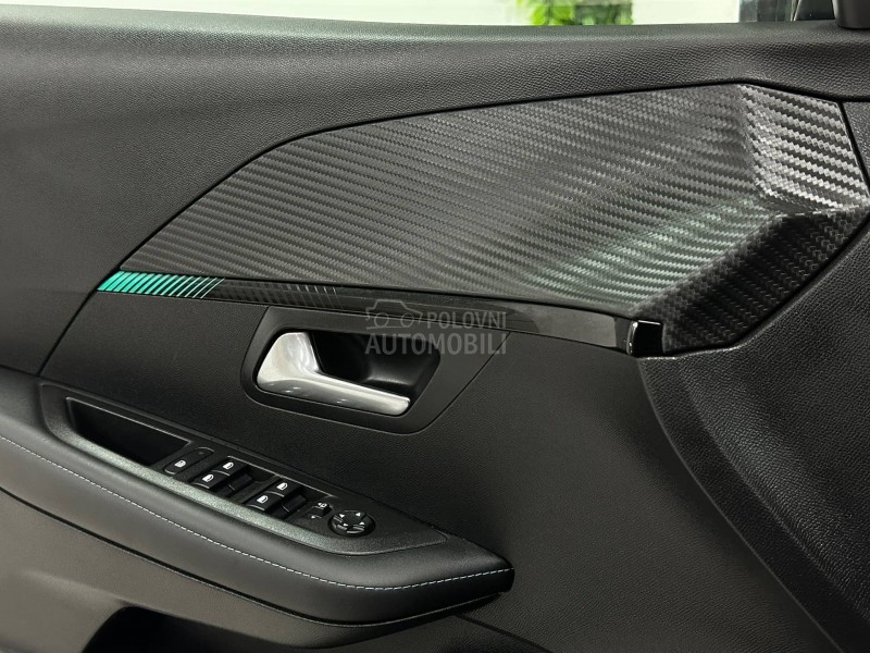 Peugeot 208 1.2 ALLURE VIRTUAL