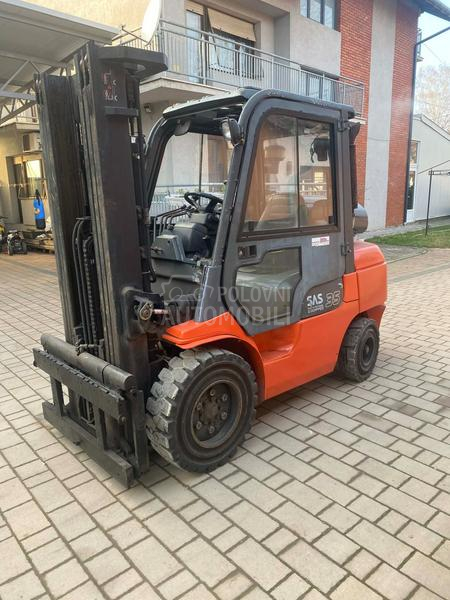 Toyota 7FG F 35 Triplex