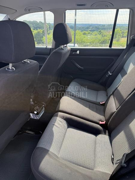 Volkswagen Golf 4 1.6