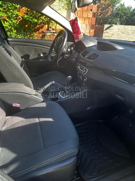 Renault Fluence 1.6 16V