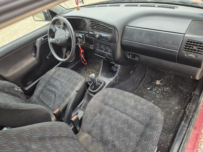 Volkswagen Golf 3 1.4 Reg
