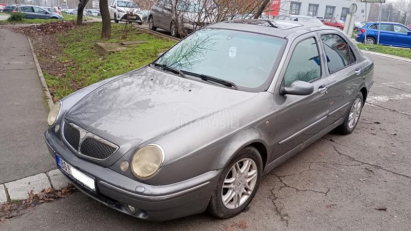 Lancia Lybra 2.0 Executiv V.SER