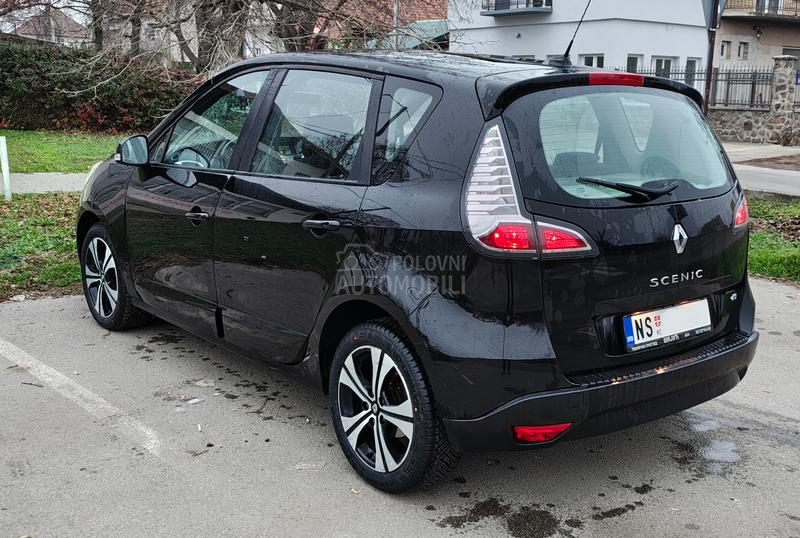 Renault Scenic 1.5 DCi