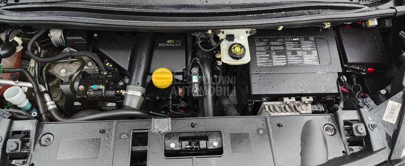 Renault Scenic 1.5 DCi