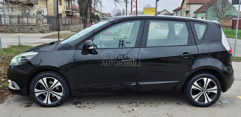 Renault Scenic 1.5 DCi