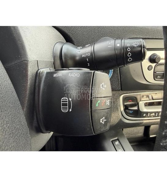 Renault Scenic 1.5 DCi