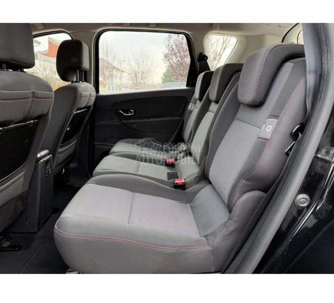 Renault Scenic 1.5 DCi