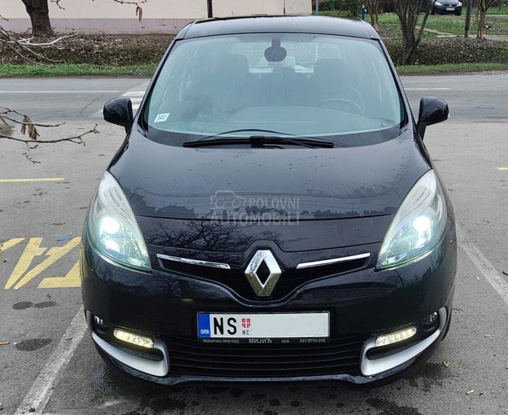 Renault Scenic 1.5 DCi