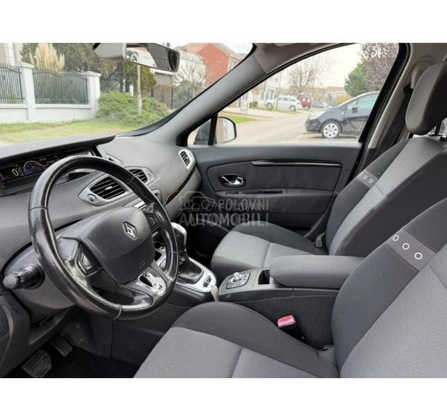 Renault Scenic 1.5 DCi