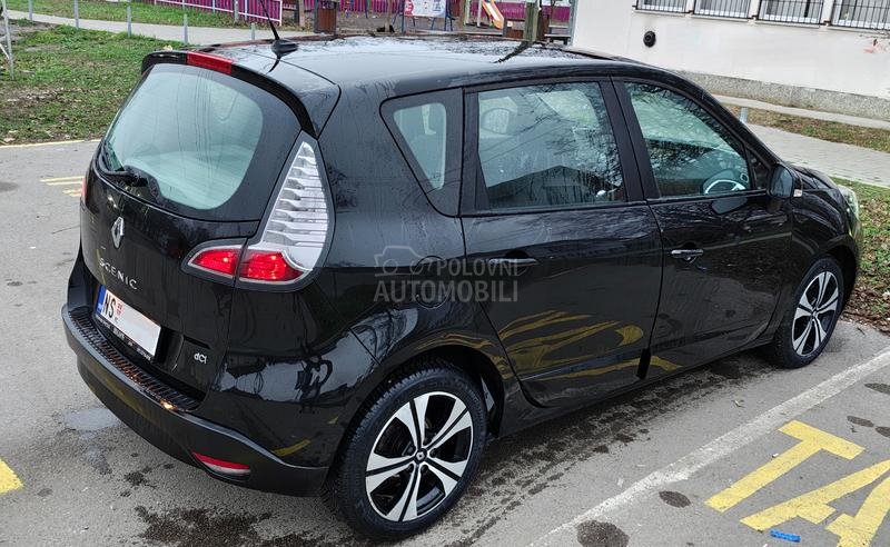 Renault Scenic 1.5 DCi