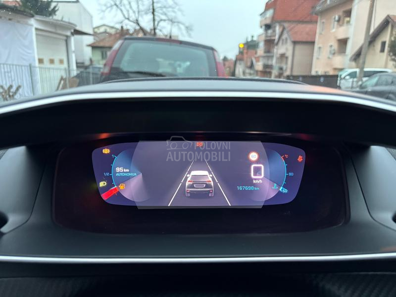 Peugeot 2008 1.5HDI/ALLURE/VIRT