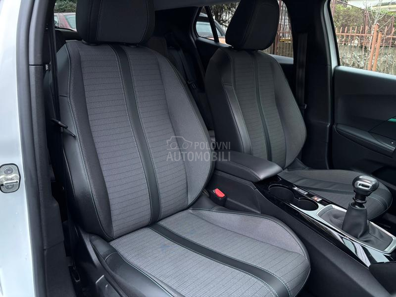 Peugeot 2008 1.5HDI/ALLURE/VIRT