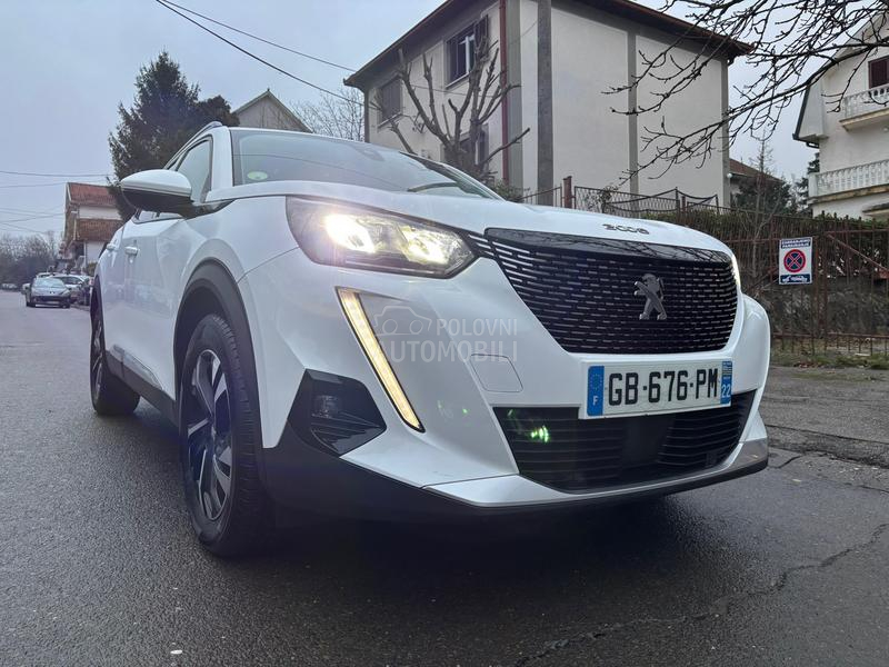 Peugeot 2008 1.5HDI/ALLURE/VIRT