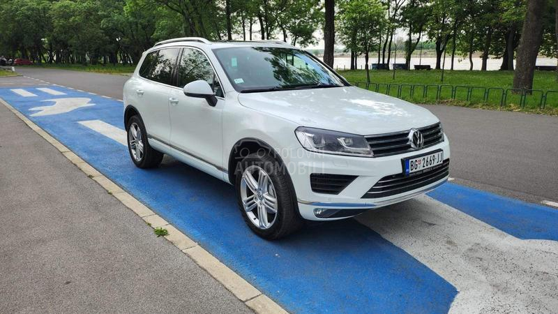 Volkswagen Touareg 3.0TDI R-line