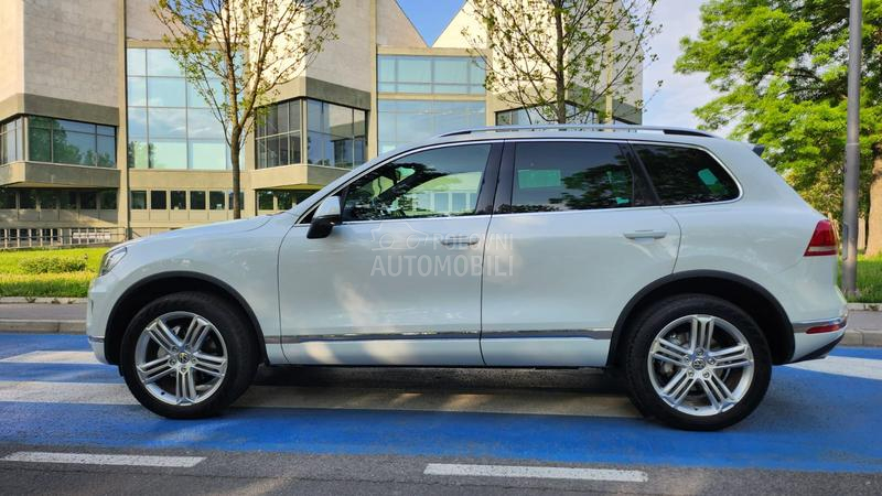 Volkswagen Touareg 3.0TDI R-line