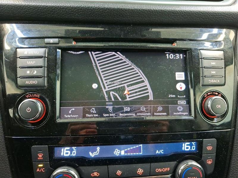 Nissan Qashqai 1.3 TEKNA PAN