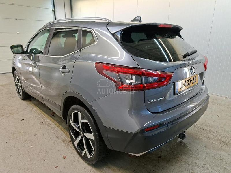 Nissan Qashqai 1.3 TEKNA PAN