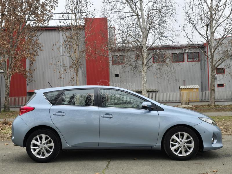 Toyota Auris 2.0d S.E.R.V.I.S.N.A