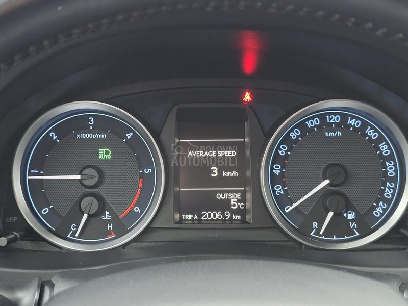 Toyota Auris 2.0d S.E.R.V.I.S.N.A