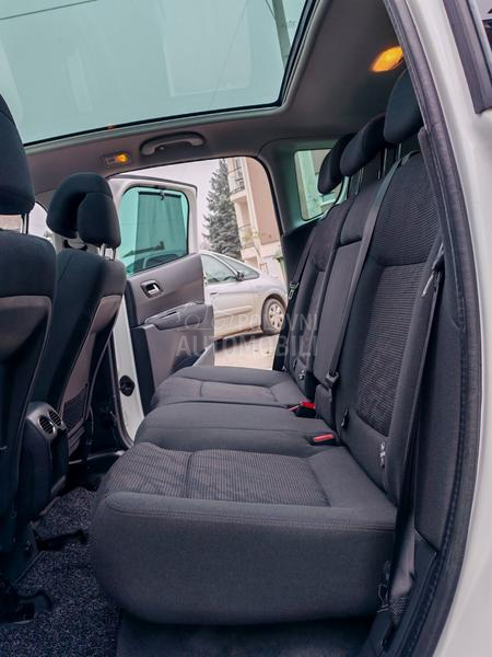 Peugeot 3008 2.0 HDI-T O P PAKET