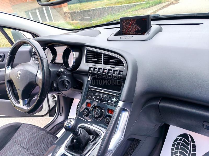 Peugeot 3008 2.0 HDI-T O P PAKET