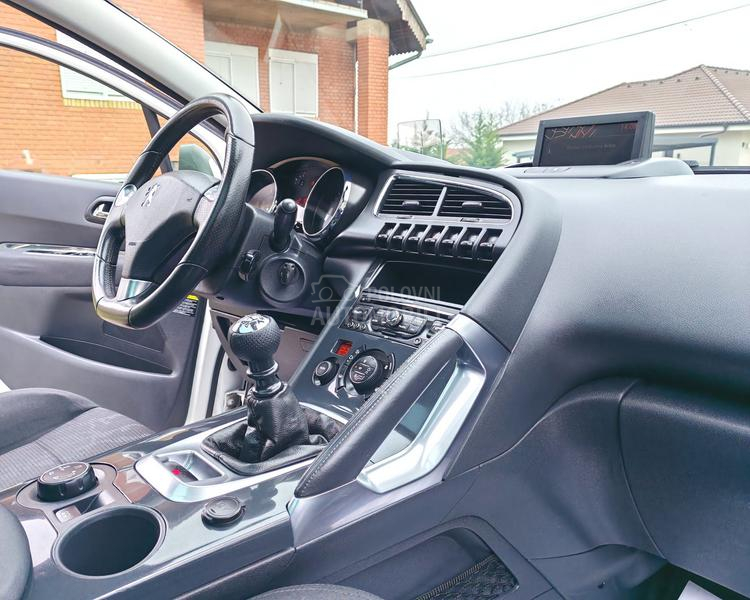 Peugeot 3008 2.0 HDI-T O P PAKET
