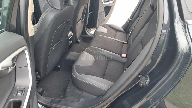 Volvo XC60 2.0 DRIVe