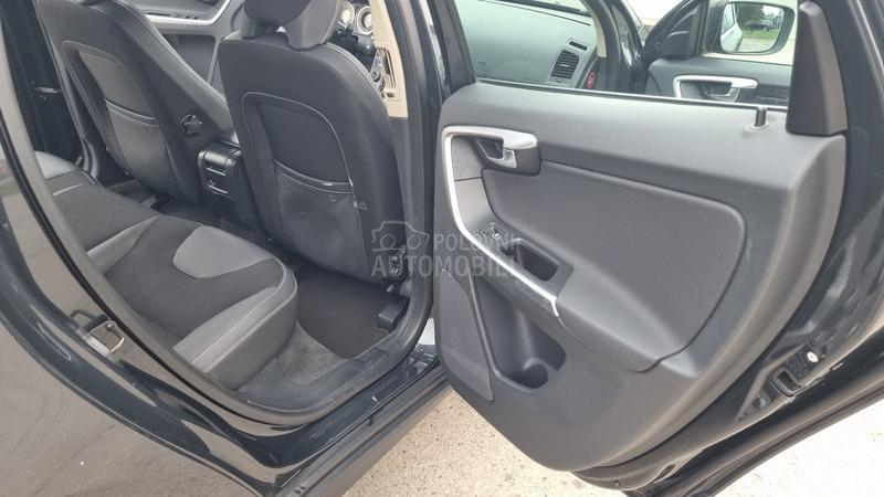 Volvo XC60 2.0 DRIVe