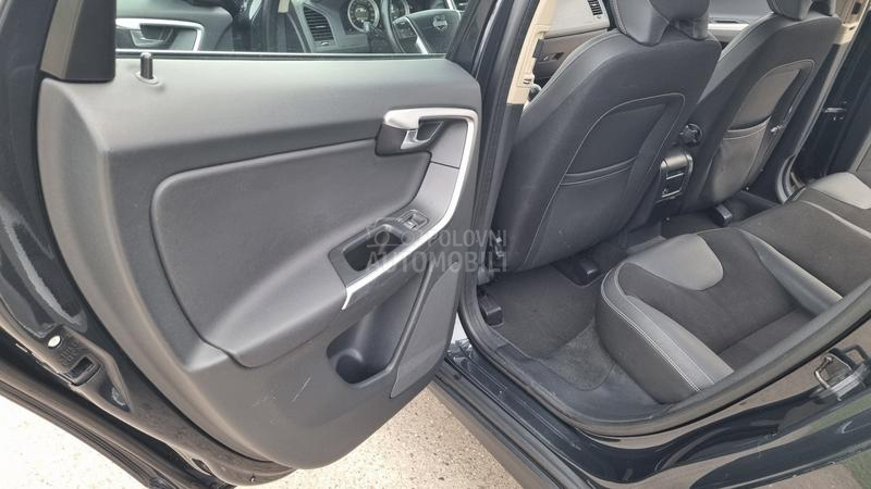 Volvo XC60 2.0 DRIVe