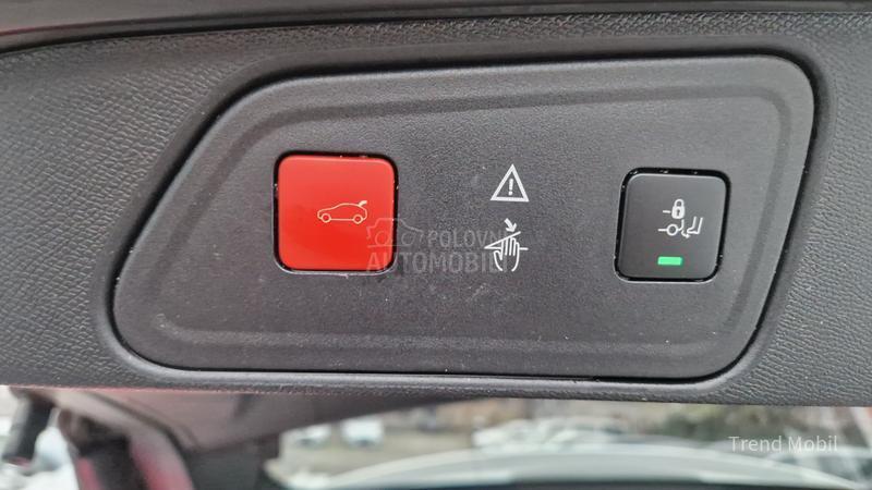 Peugeot 3008 1.2 Allure Avtomat