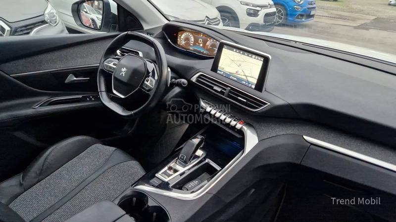 Peugeot 3008 1.2 Allure Avtomat