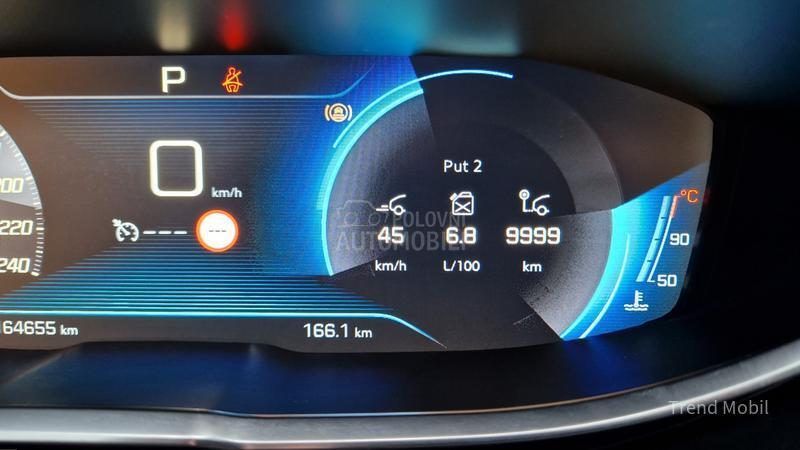 Peugeot 3008 1.2 Allure Avtomat