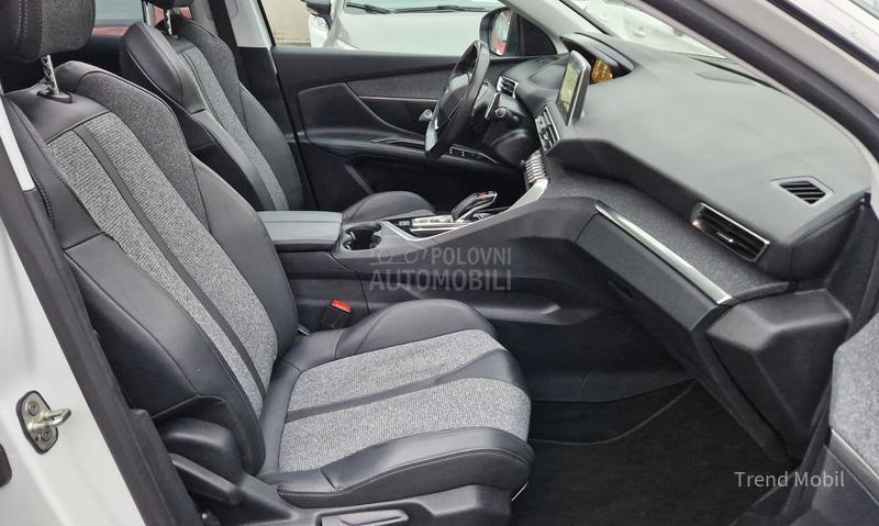 Peugeot 3008 1.2 Allure Avtomat