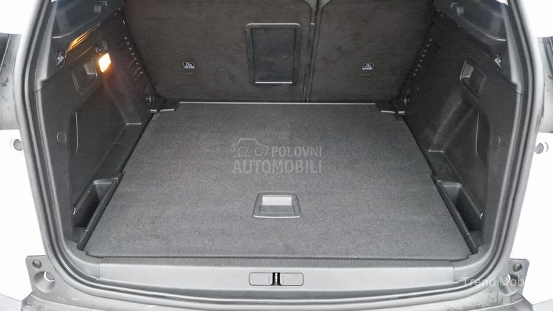 Peugeot 3008 1.2 Allure Avtomat