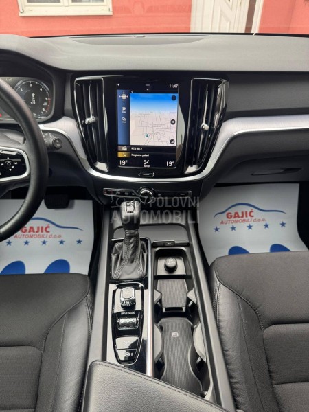 Volvo V60 Cross Country 2.0 D4 AWD