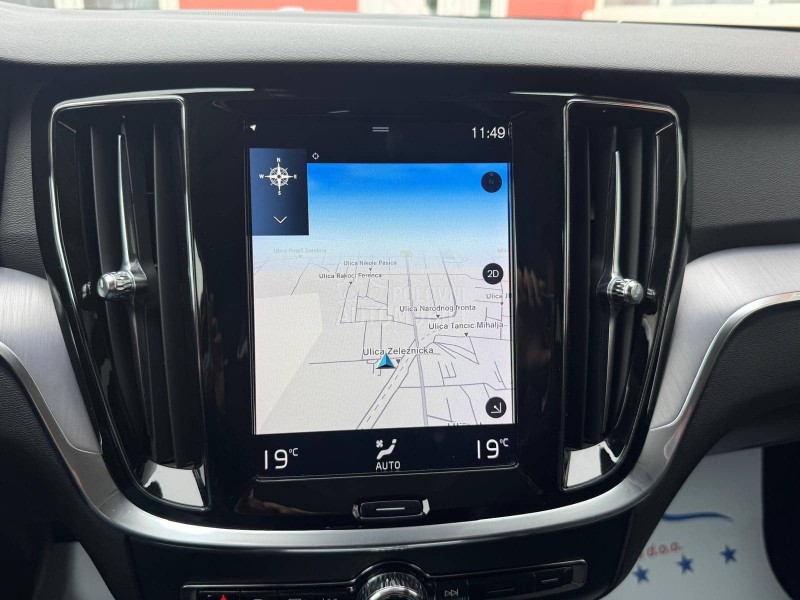 Volvo V60 Cross Country 2.0 D4 AWD