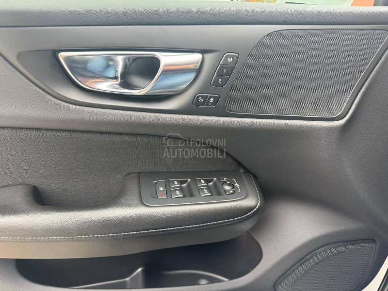 Volvo V60 Cross Country 2.0 D4 AWD