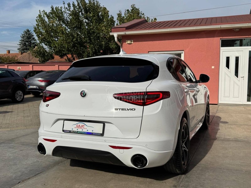Alfa Romeo Stelvio 2.2d VELOCE Q4
