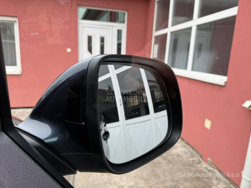 Volkswagen Multivan 2.0TDI LED