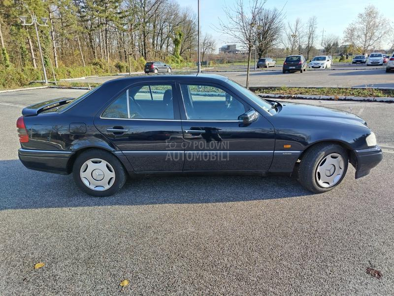 Mercedes Benz C 180 Elegance