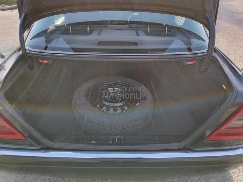 Mercedes Benz C 180 Elegance