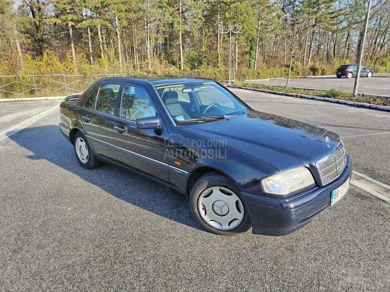 Mercedes Benz C 180 Elegance