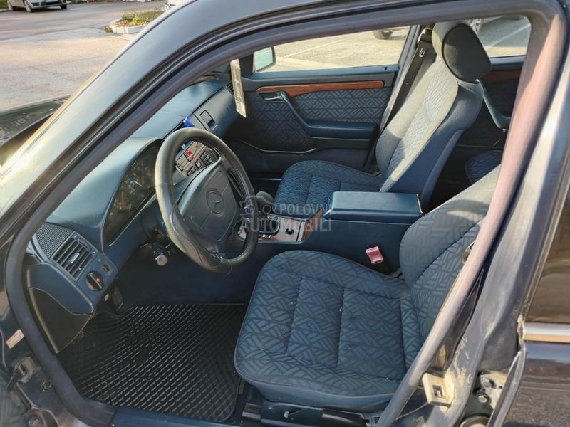 Mercedes Benz C 180 Elegance