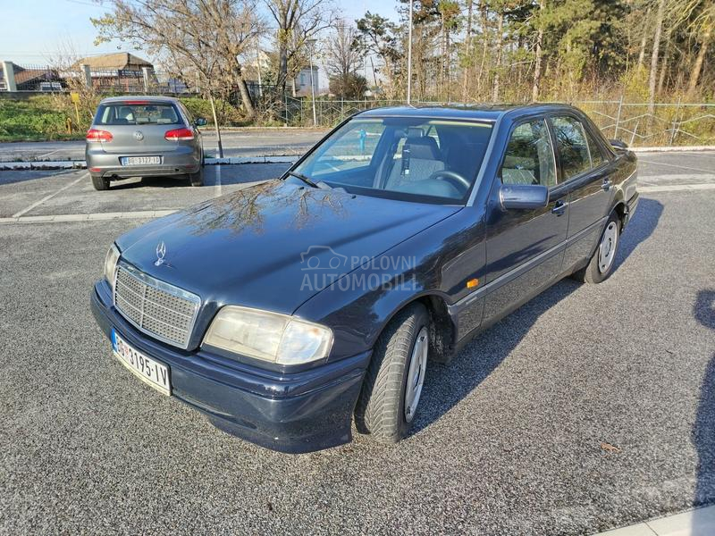 Mercedes Benz C 180 Elegance