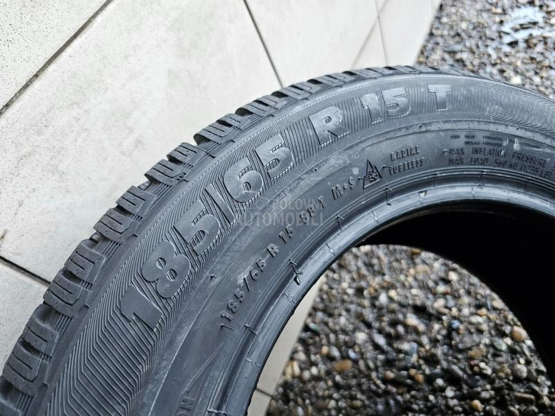 Semperit 185/65 R15 Zimska